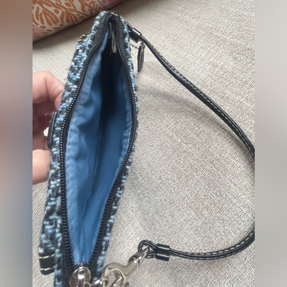 Vintage COACH Blue/BrownTweed Wristlet - Picture 7 of 9